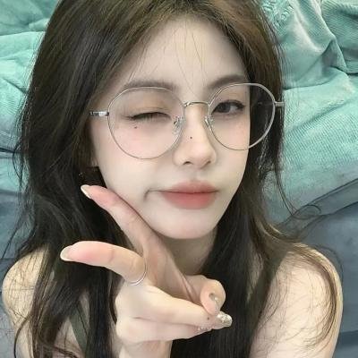 拍卖会上我惊艳全场